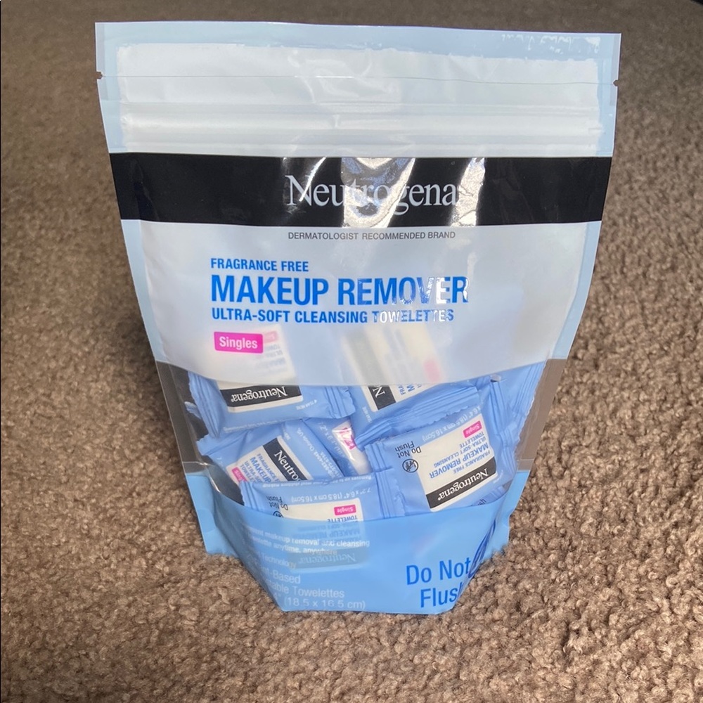 Neutrogena Blue Makeup Remover Wipes Skincare Essential